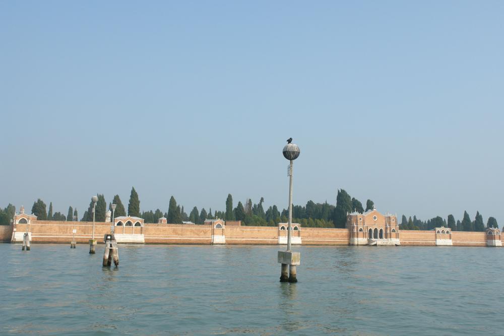 Venedig Friedhof Bild 8600