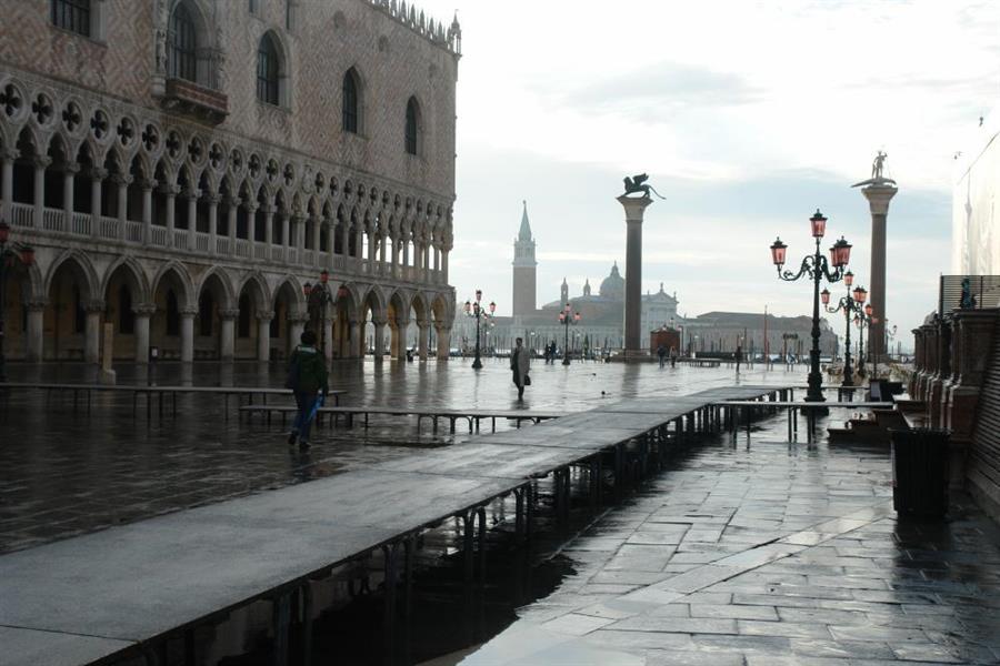 Venedig Hochwasser Bild 1800