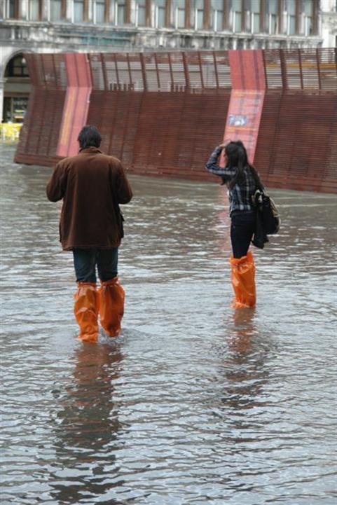Venedig Hochwasser Bild 8400