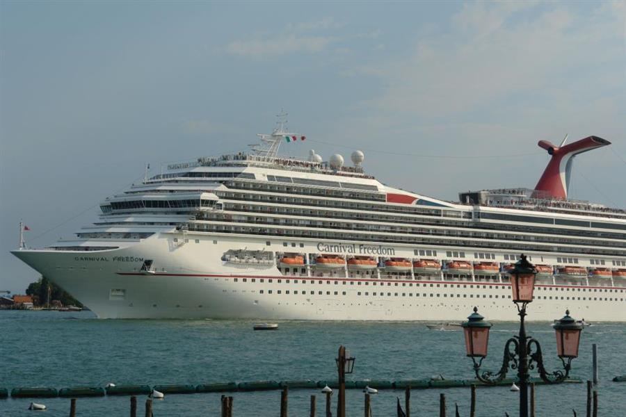 Venedig Kreuzfahrt Schiffe Bild 2800