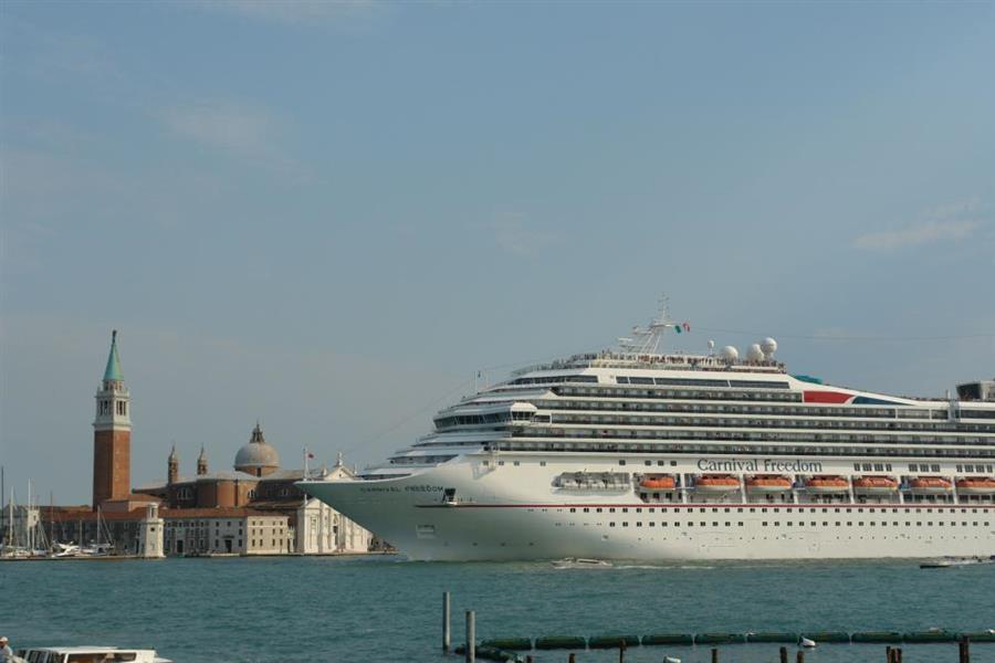 Venedig Kreuzfahrt Schiffe Bild 3200