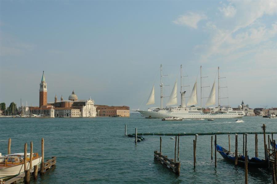 Venedig Kreuzfahrt Schiffe Bild 6700