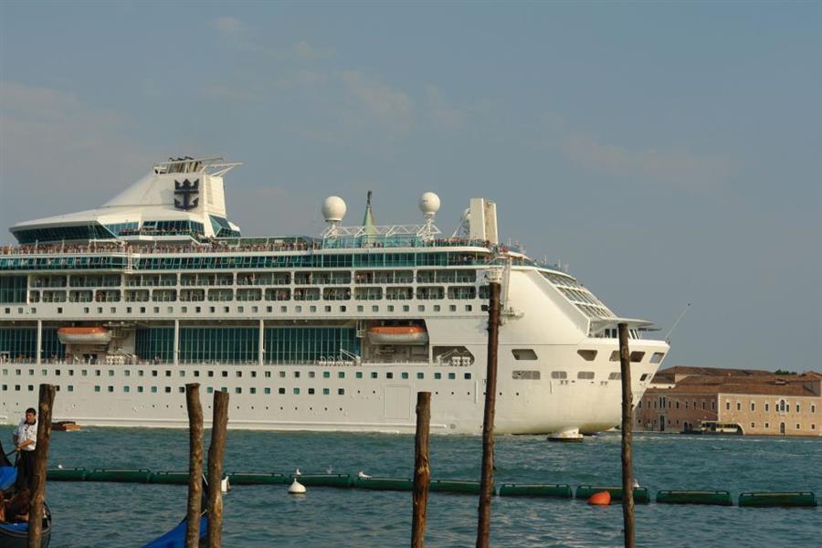 Venedig Kreuzfahrt Schiffe Bild 14900