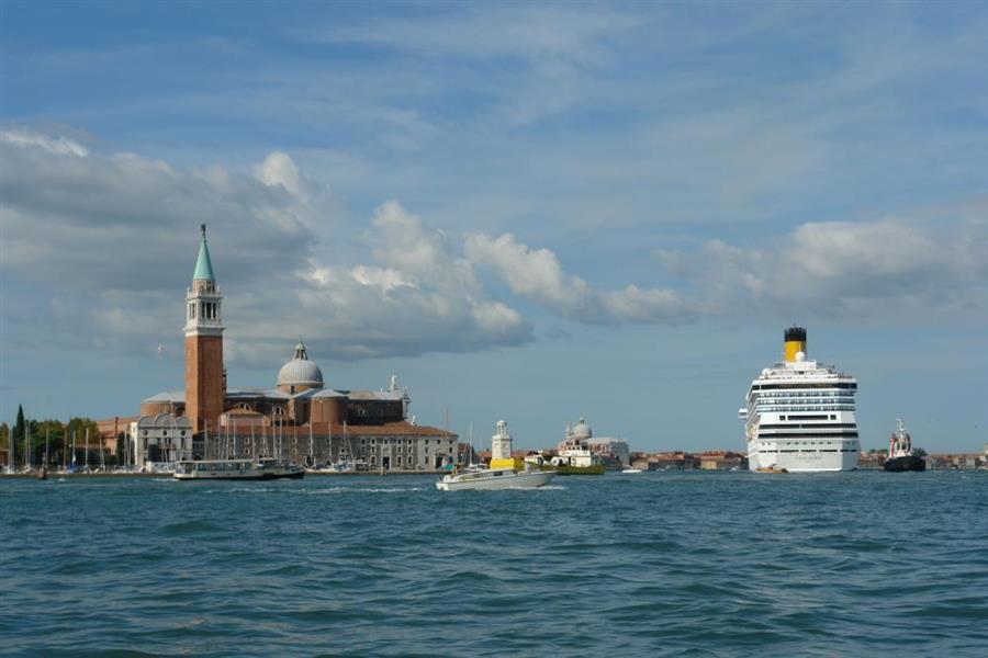 Venedig Kreuzfahrt Schiffe Bild 34600