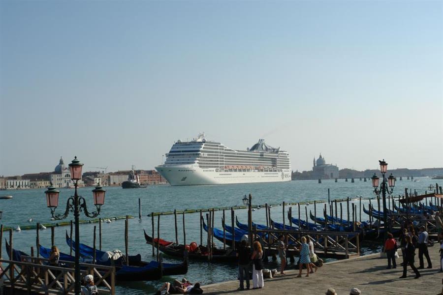 Venedig Kreuzfahrt Schiffe Bild 40900